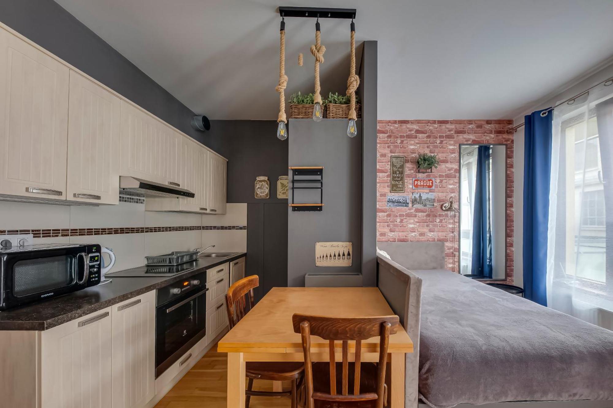 Centrum Royal Studio Прага Экстерьер фото