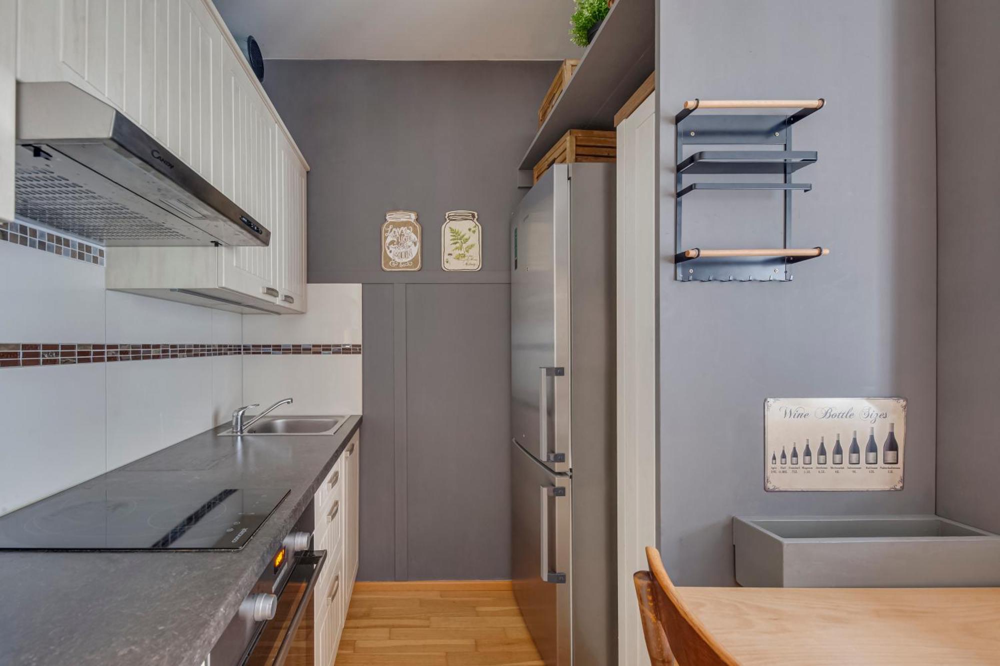 Centrum Royal Studio Прага Экстерьер фото